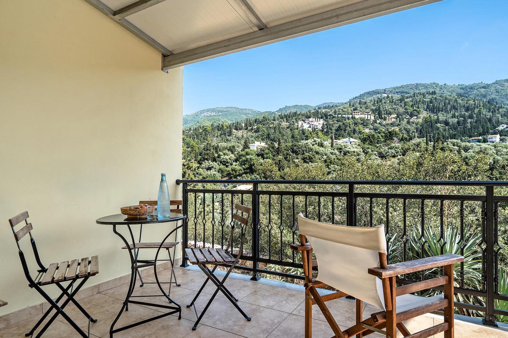 Alkionides Apartment 1 Ayios Nikitas Bagian luar foto